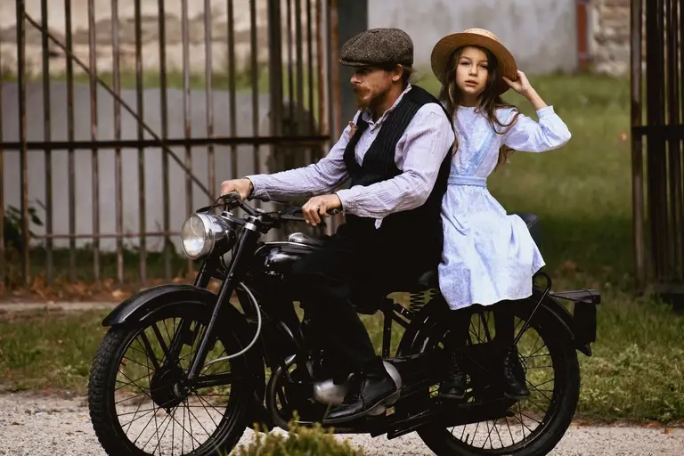 Le costume dans l'histoire, à Saint-Romain-le-Puy à Saint-Romain-le-Puy