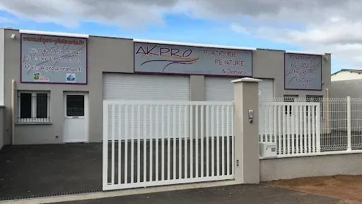 Akpro à Montbrison