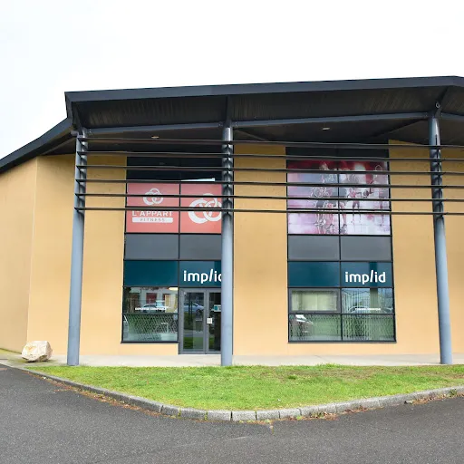 implid à Montbrison