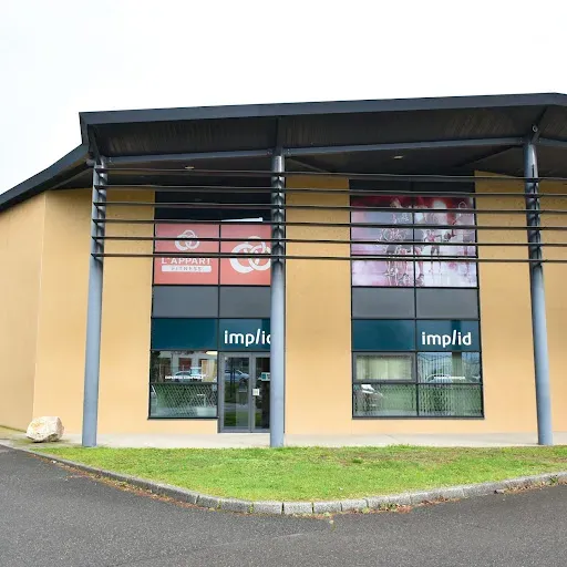 implid à 42600 Savigneux