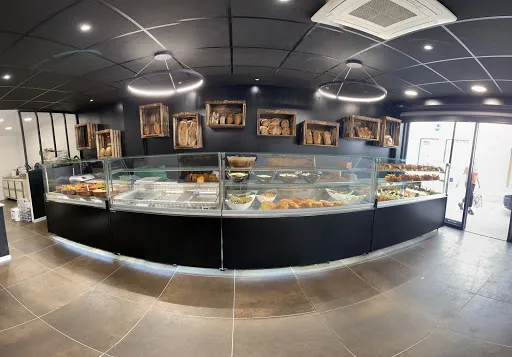 Traiteur le 1984 à Montbrison